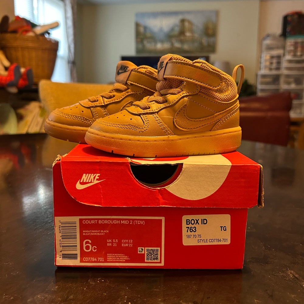 Nike Court Borough Mid 2 Khaki Tan color for toddlers